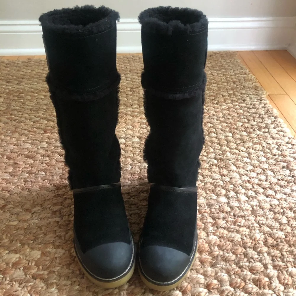 Tory Burch Nadine Mid Shaft Suede and Shearling Boot. Size 7.5
